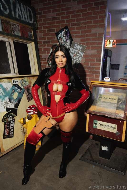 violetmyers image #0