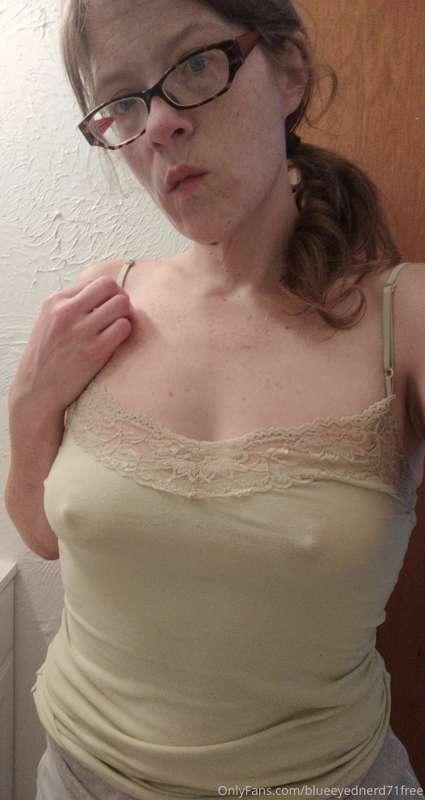 blueeyednerd71free image #0