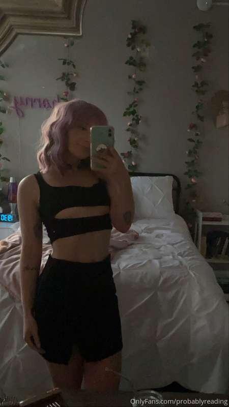 love wearing this shirt out. Always feel like I’m going to h..