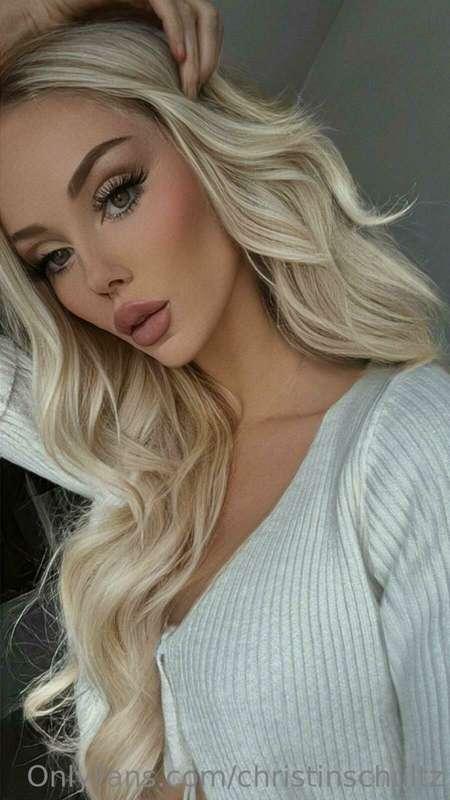 💋
