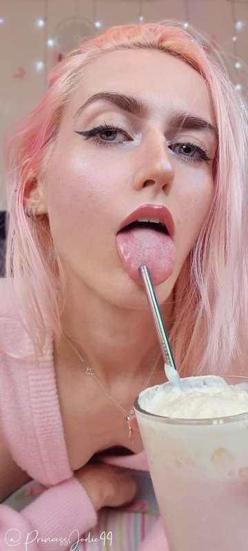 I do love having my tounge out waiting for you 👅