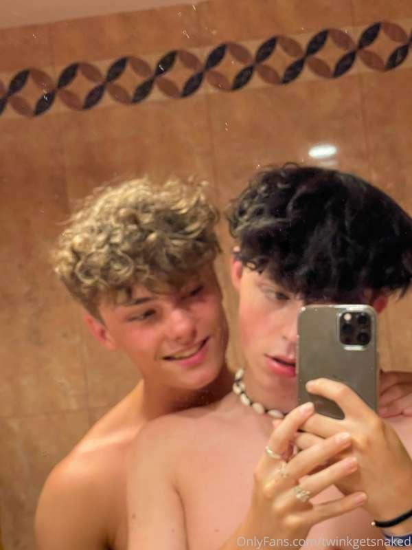 duo content coming soon ;) @twinksgetnaked