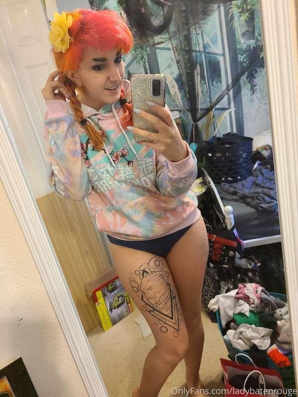 Feeling cute and a little lewd 🧡💗