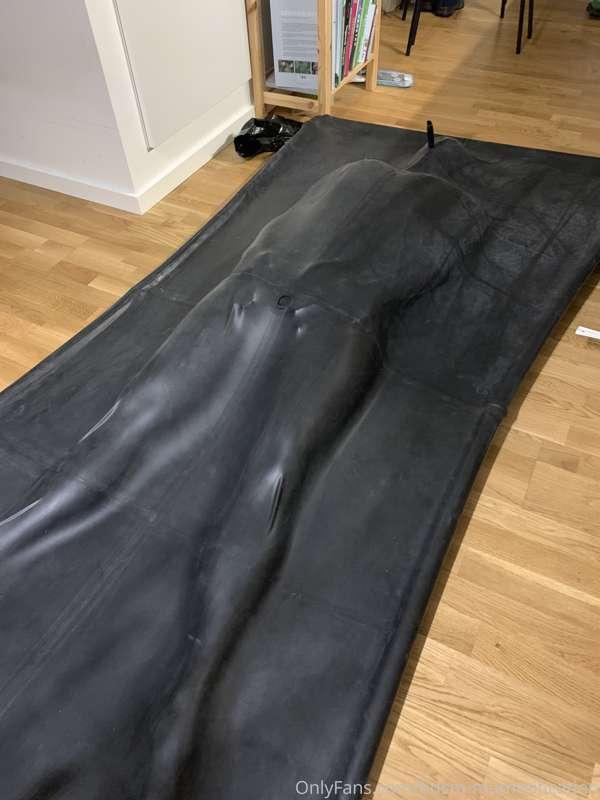 bdsm-mummification image #0