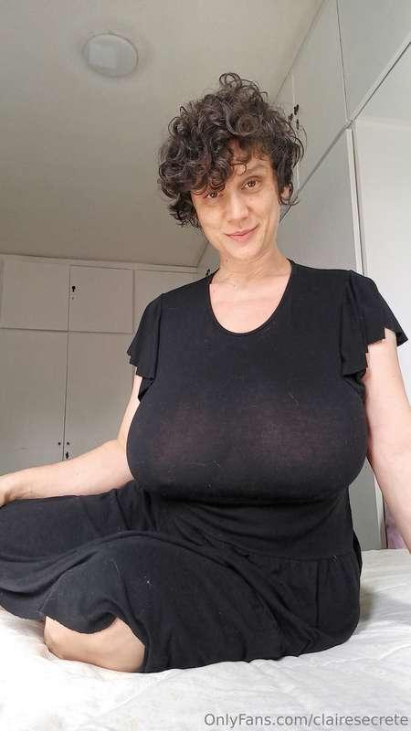 Hmmmmmm one more day in my horny existence... I hope you enj..