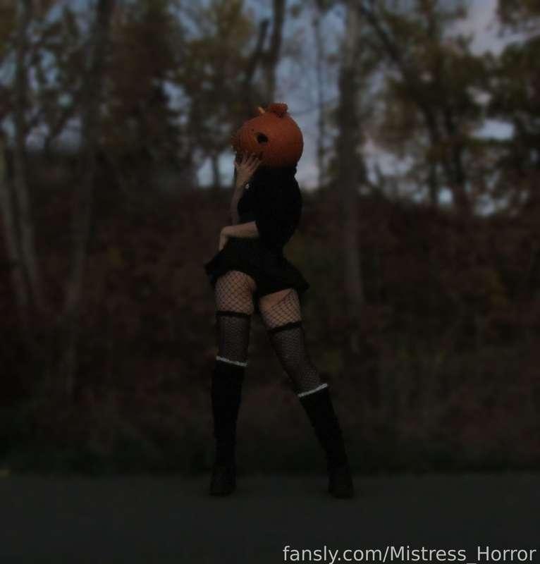 mistress_horror image #2