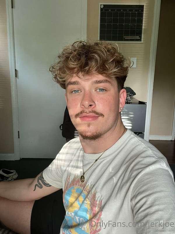I know you want it babe, message me ;)