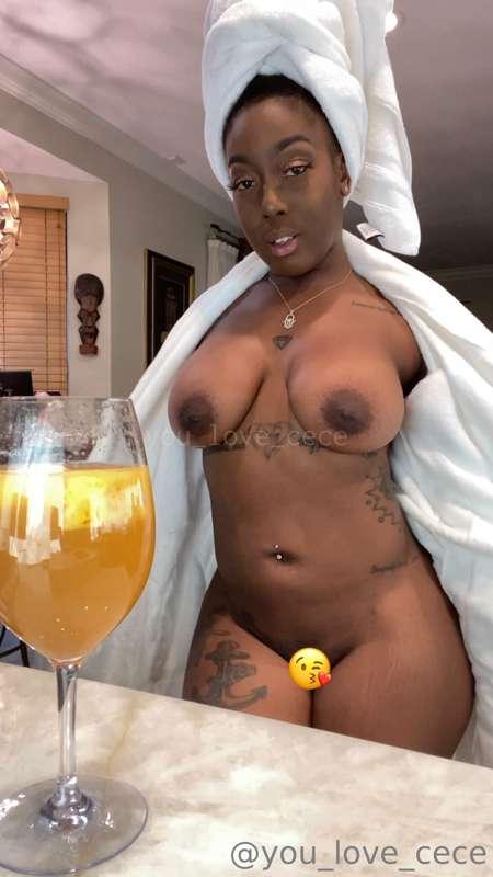 Hey baby 🥰 How was your day? Can I help you relax? Cum while..