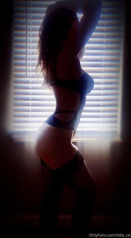 Anyone else love silhouette photos? 🌘