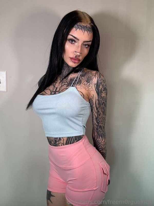 do you like me in color 🤭 main: @m0rguekitty 💦