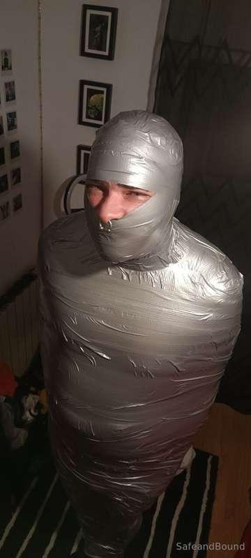 Get ready for something BIG! This time I got to wrap @appa_e..