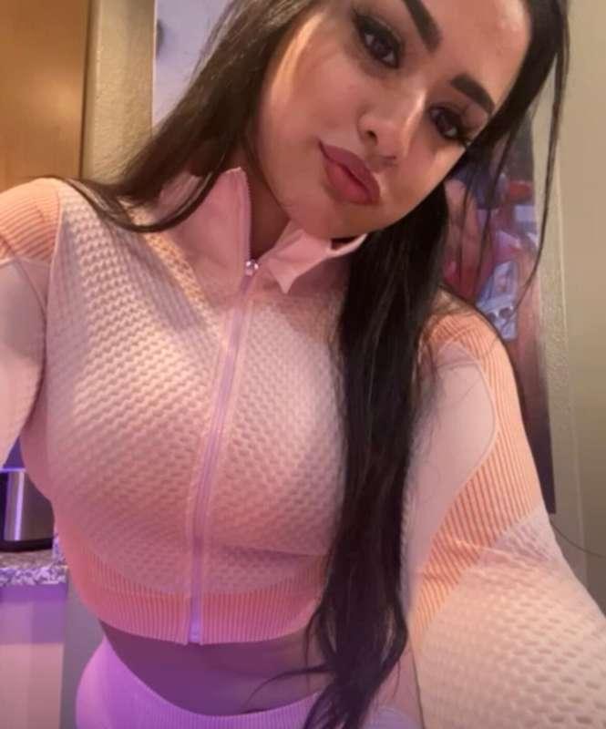 the face I make before I take it all off for you 💕