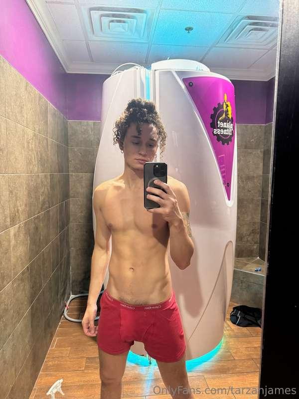 Been hard all day… think you can help? 😈