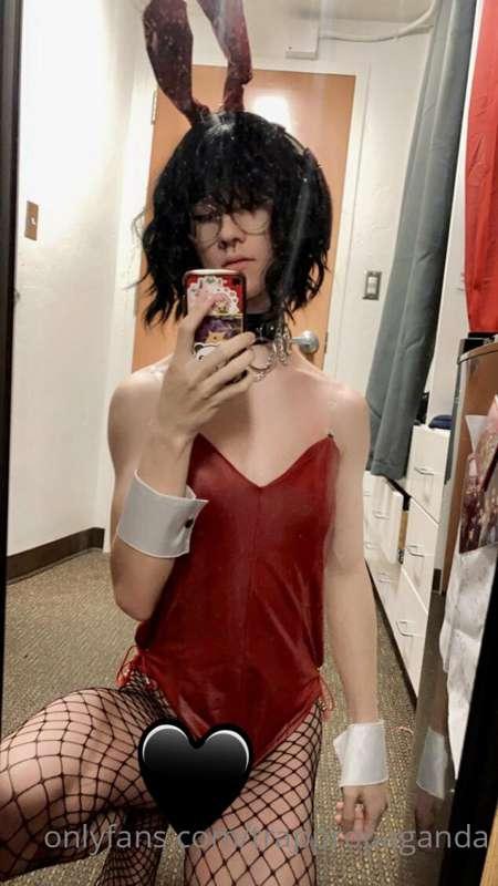More Chastity pictures + 30 second video
