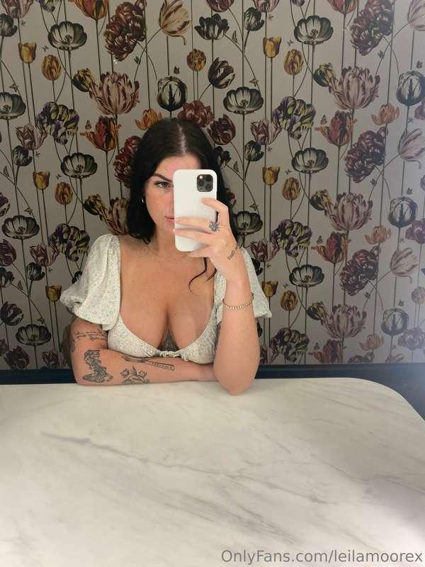 where are you looking at? 👀