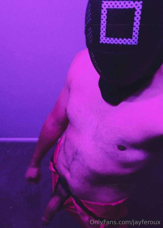 jayferoux image #1