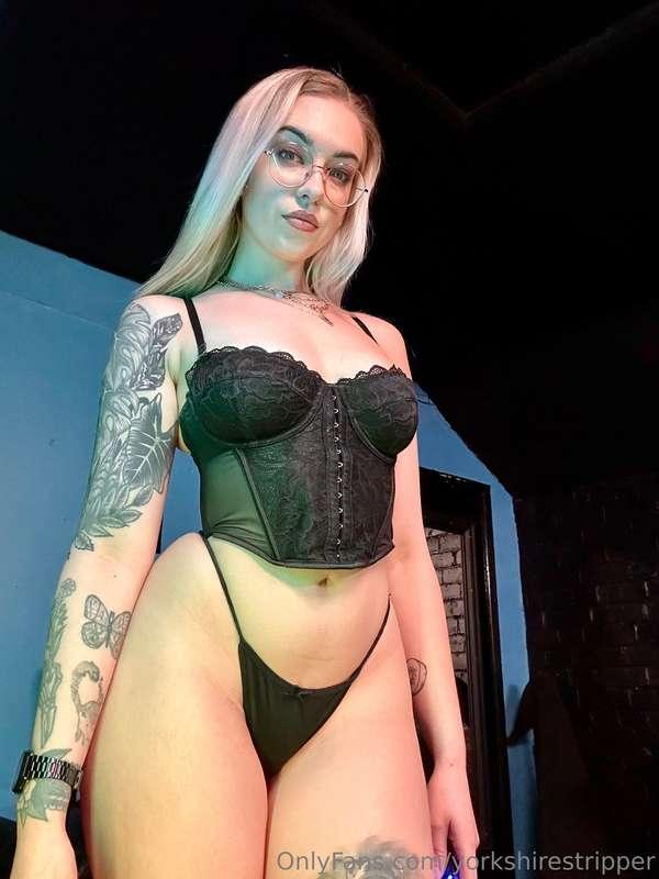 Swipe for tiddies