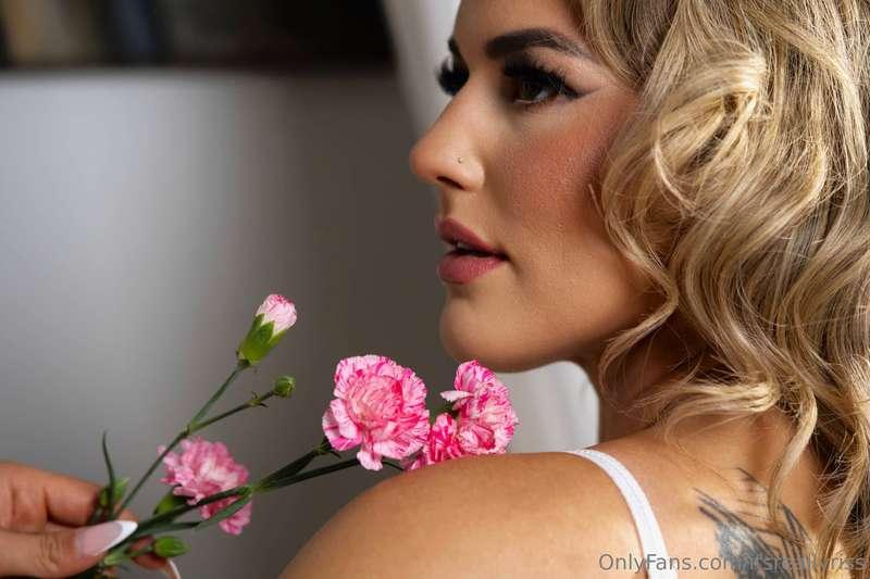 itsreallyriss image #1