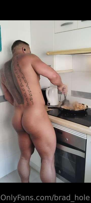 Nude cooking ... Video to follow 🍲