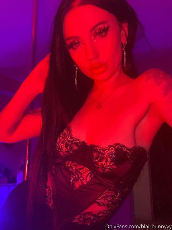 I feel cute, gimmeeee attention ❣️
Tip for the full set and ..