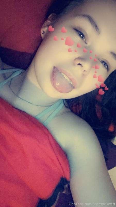 Im about to stop with my onlyfans so please stop buying my c..