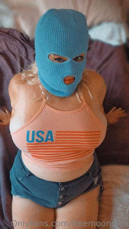 What's the line? "You look like the 4th of July, makes me wa..