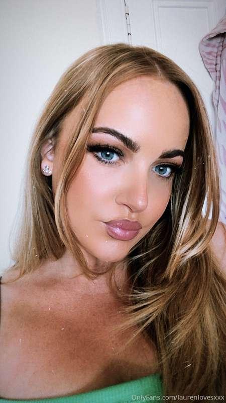 Hey 😜😜😜