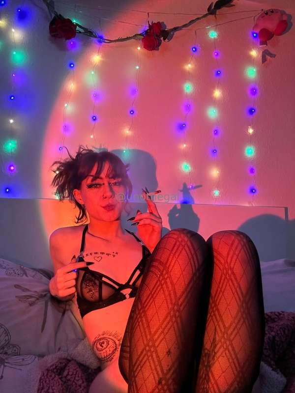 unothegal image #1
