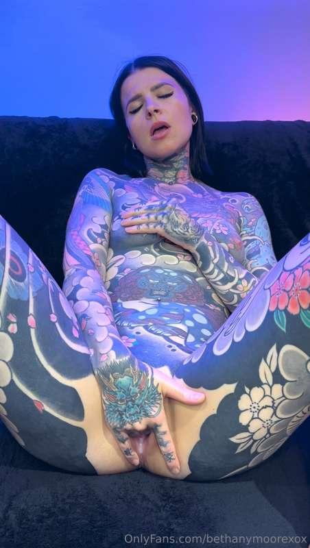 😈💦