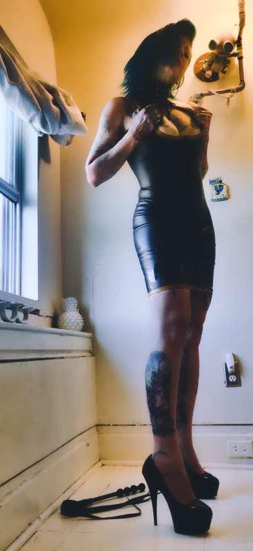 I have video of me stripping out of this rubber dress. If yo..