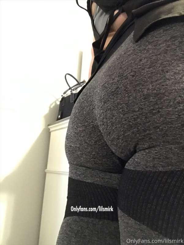 lilsmirk image #1