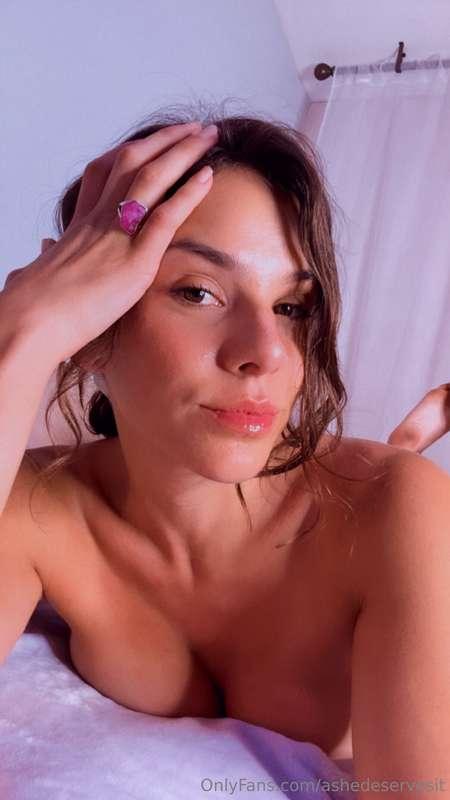 lots of new 🔥 on @ashe.ellis including my first BG scene 🔞