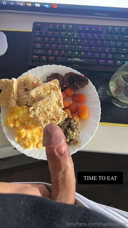 Breakfast is ready ❤😘