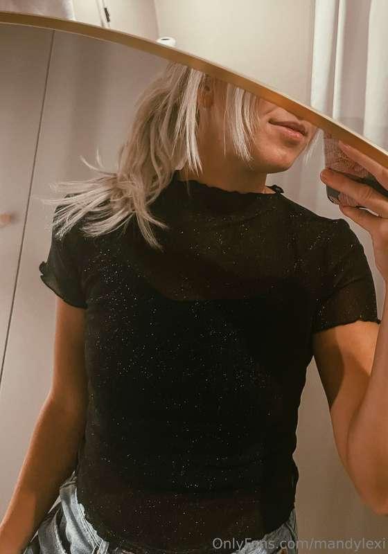 👀