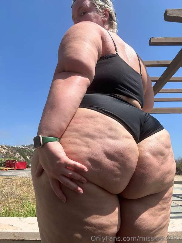 Tryna fuck me in the beach showers?