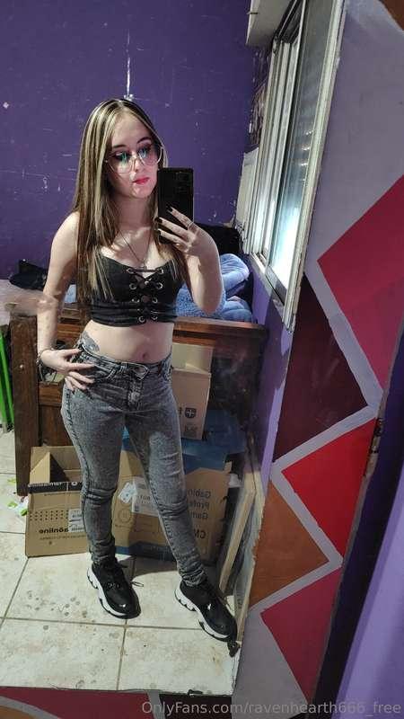 Do you like my outfit?