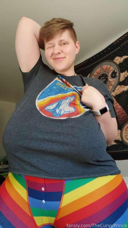 thecurvyprince image #2