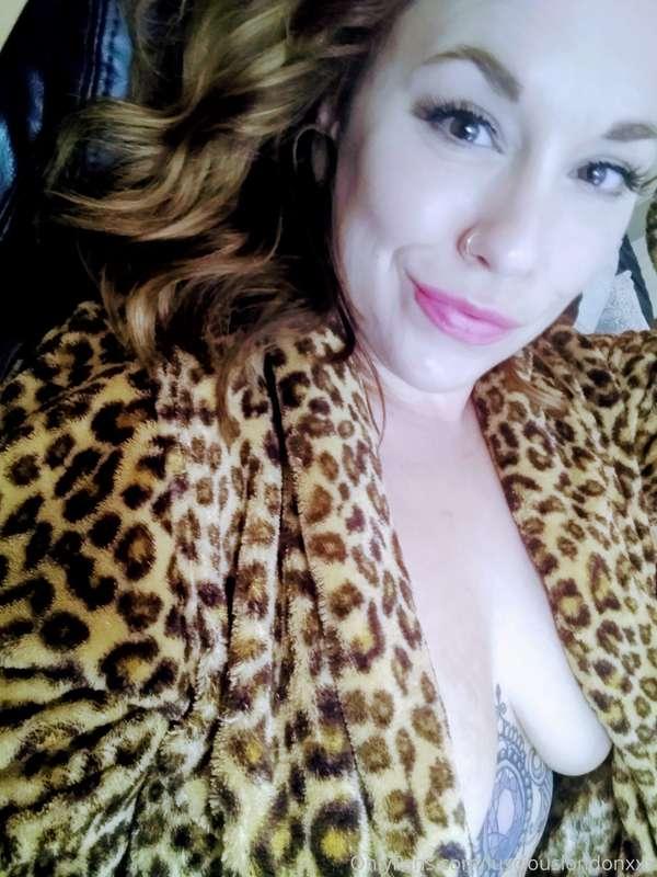 About to make some custom content. 😈 When am I making your s..