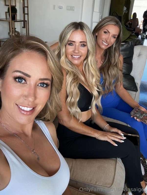 Besties reunion ❤️