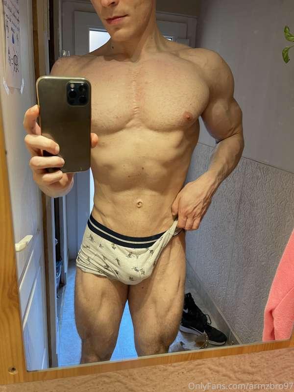 armzbro97 main image