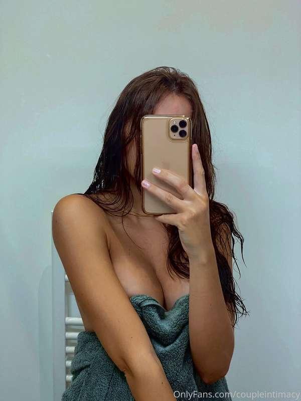 Right after the shower 💦😘
