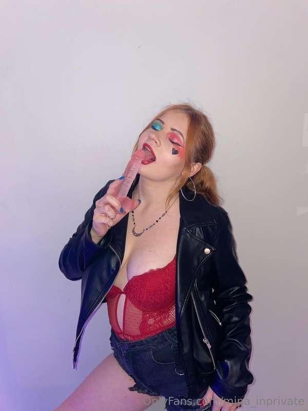 Harley Quinn très coquine ❤️🩵🔞