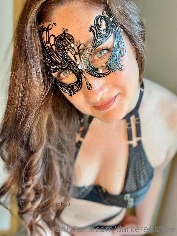 Soak it up! I typically only show my peepers on my VIP page,..