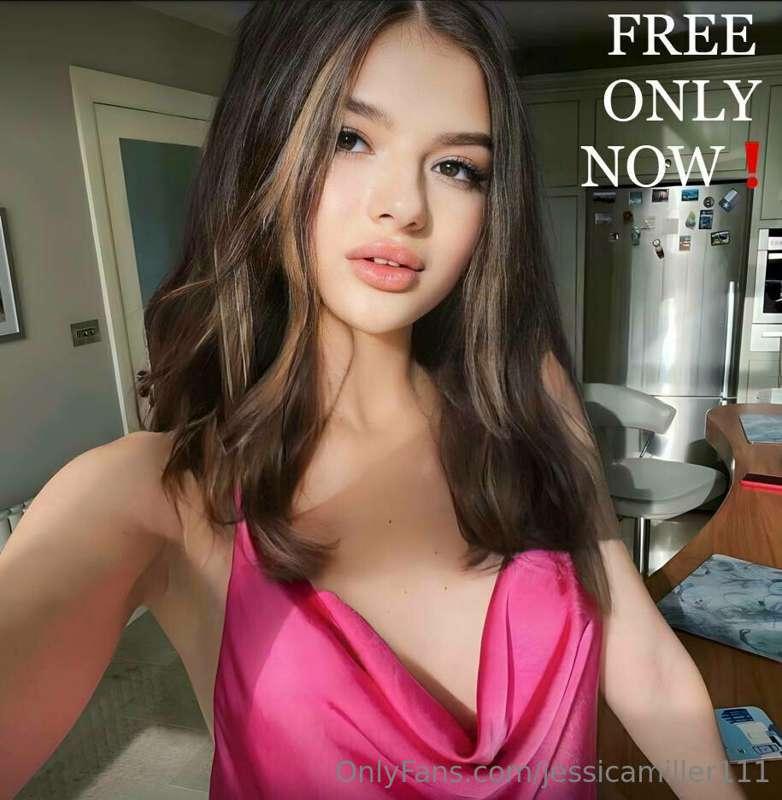 🔥FREE ONLY NOW🔥

Free subscription @emily_star 💕💕💕
The only ..