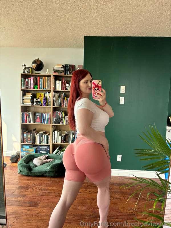 I think I’m getting thicker 🍑🫣