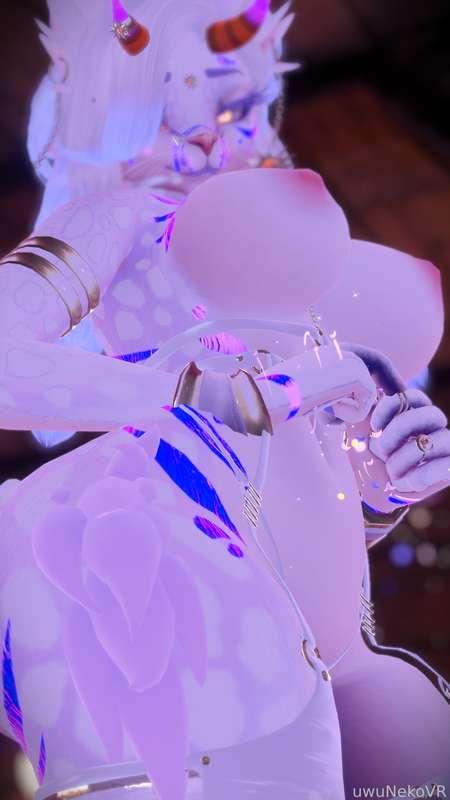 uwunekovr image #10