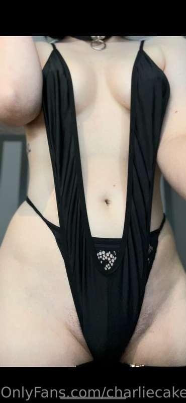 charliecakes69 image #2