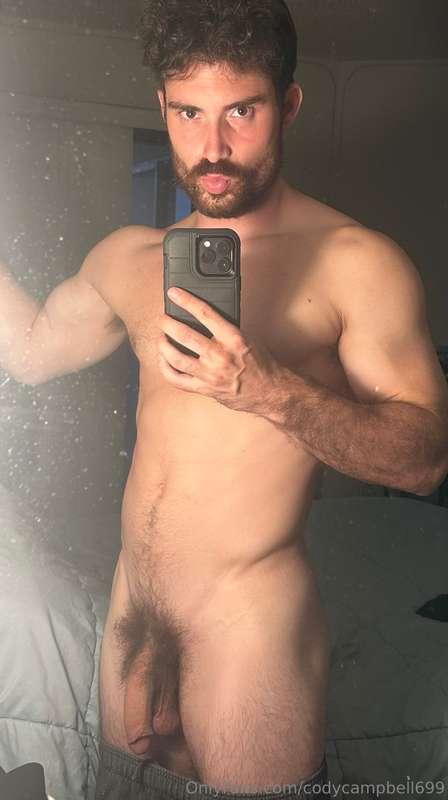 Who wants a custom? 😈 doing custom requests all night long‼️..