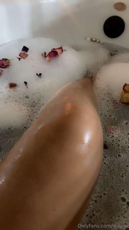wanna see me soap myself for u? 😉