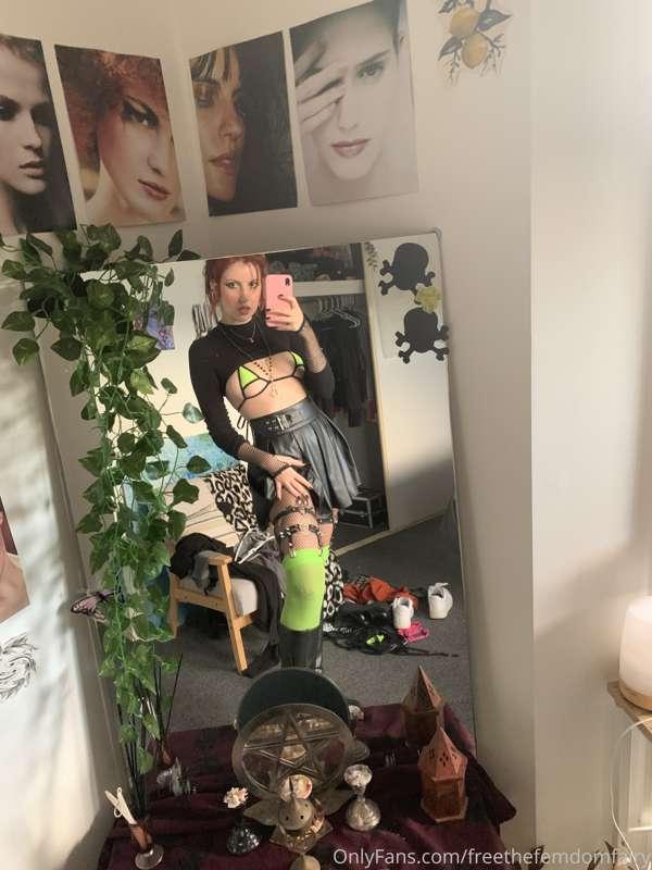 @thefemdomfairy is $10 still...